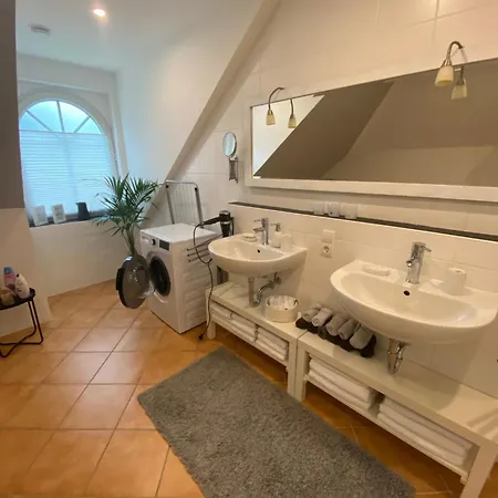Frers Apartment